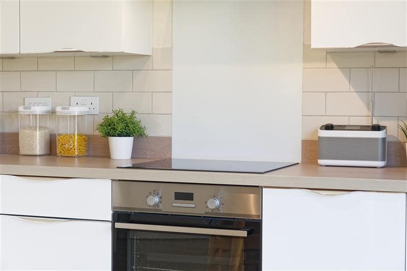 white splashback
